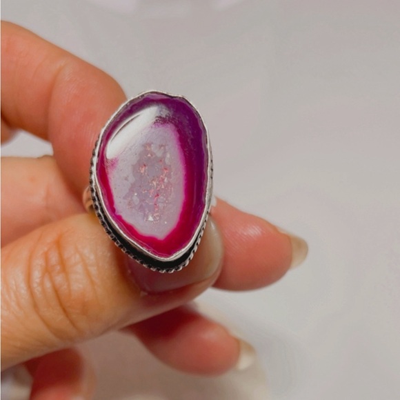 925 Sterling Silver Plated Pink gem women’s ring. SIZE 10 - Picture 15 of 17